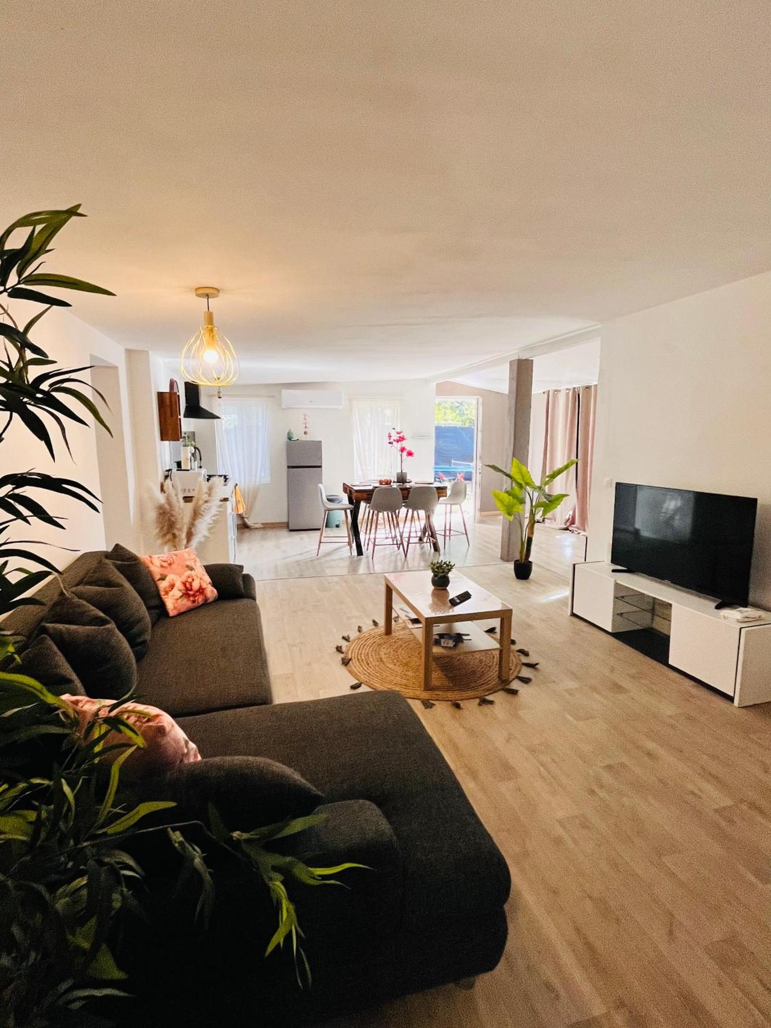 Location T3 Jardin Avec Piscine Villa Mèze Eksteriør bilde